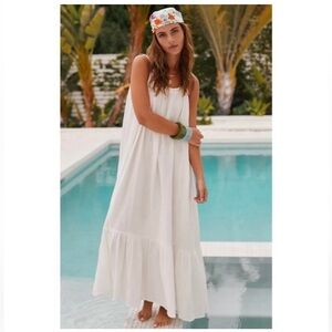 NWOT Anthropologie beach cover up